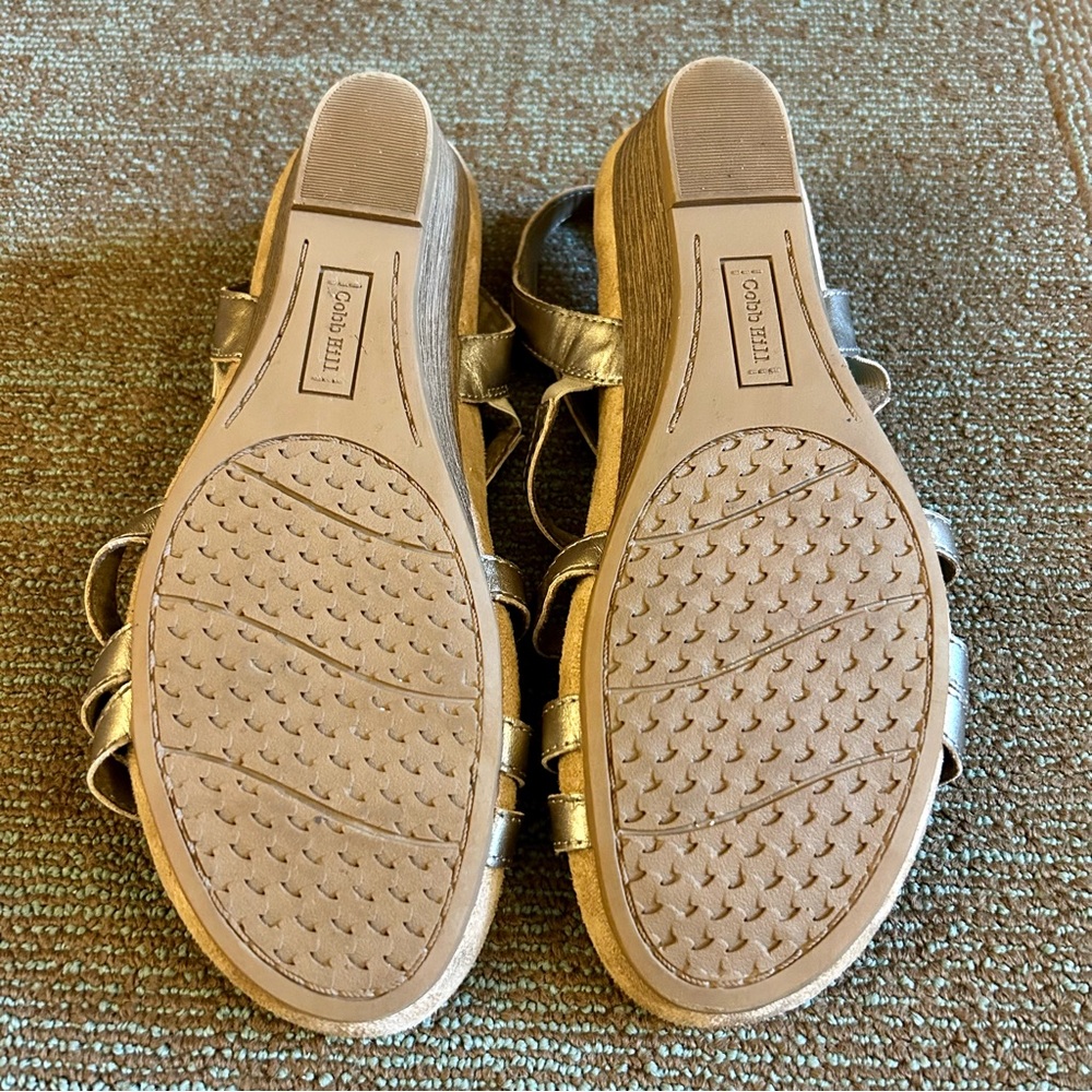 Cobb Hill New Balance Rockport Gold Hollywood Hannah Wedge Sandals, size 9.5 - Picture 12 of 12
